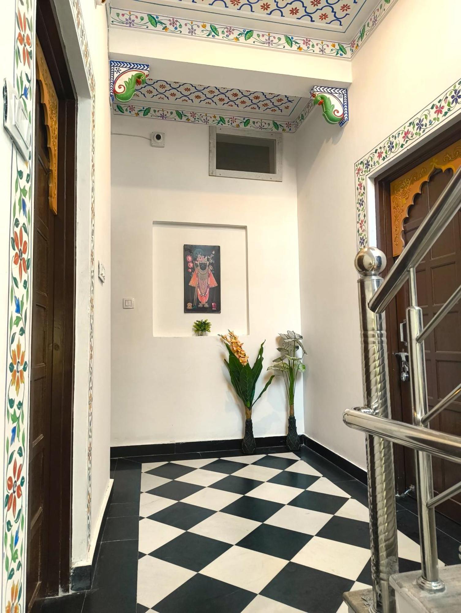 Rising Shemesh Home Stay أُودايبور المظهر الخارجي الصورة