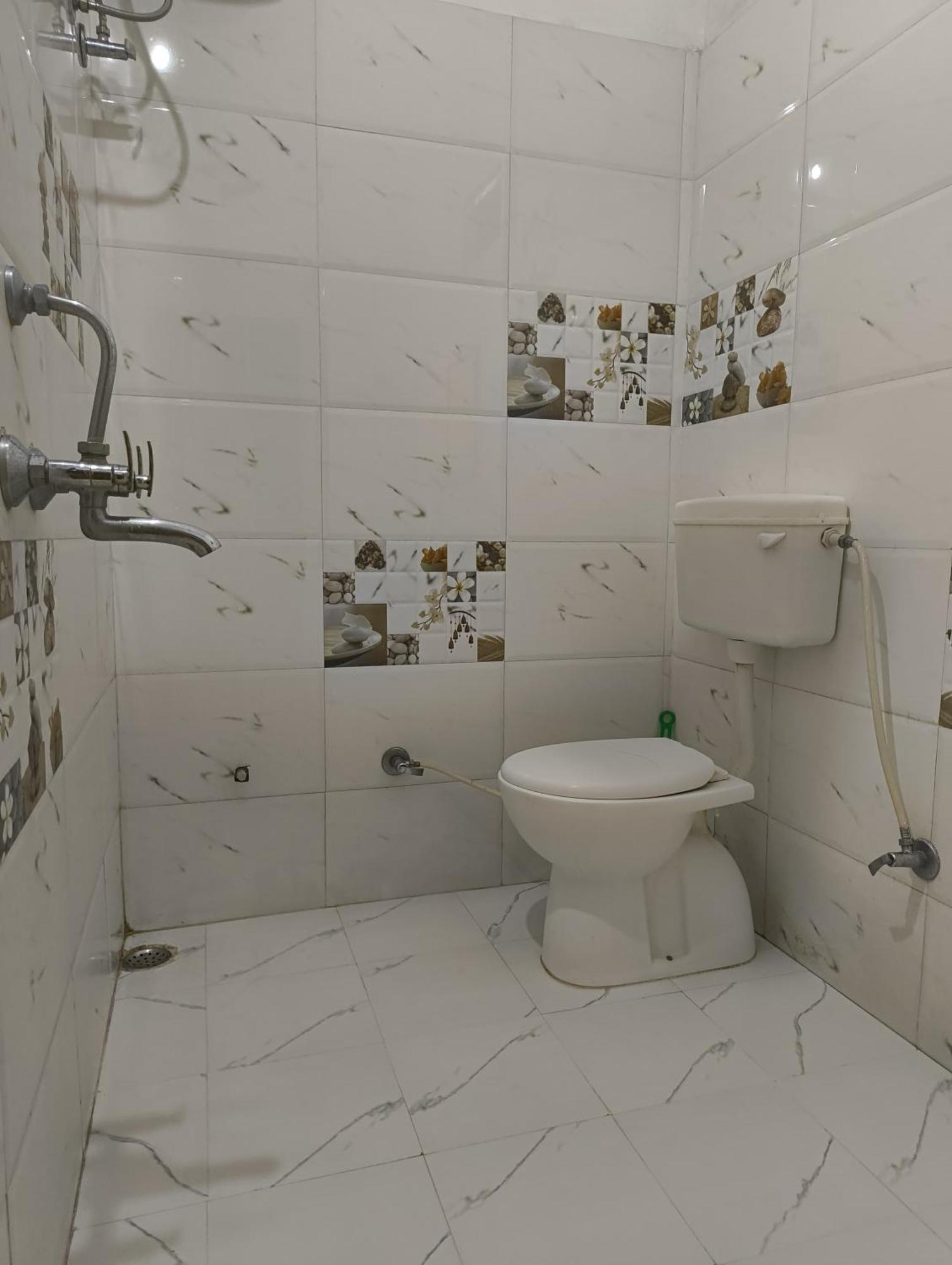 Rising Shemesh Home Stay أُودايبور المظهر الخارجي الصورة